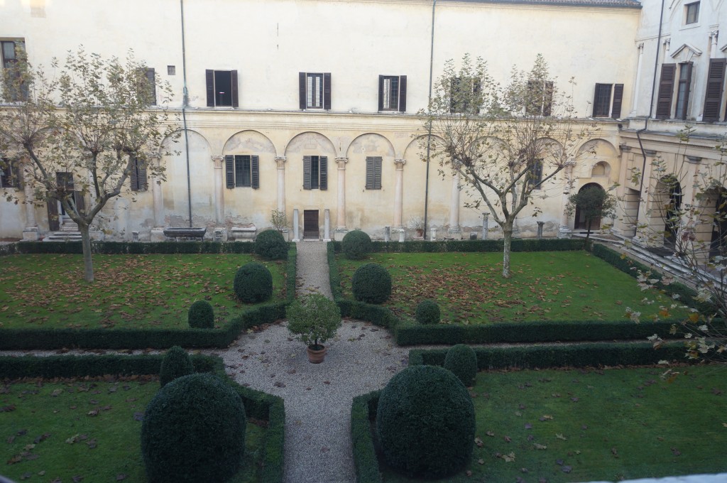 Courtyard, Palazzo Ducale