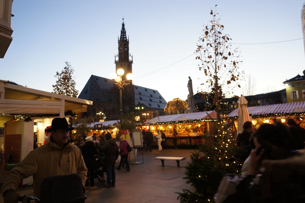 Sunset, al mercatino di natale, Bolzano