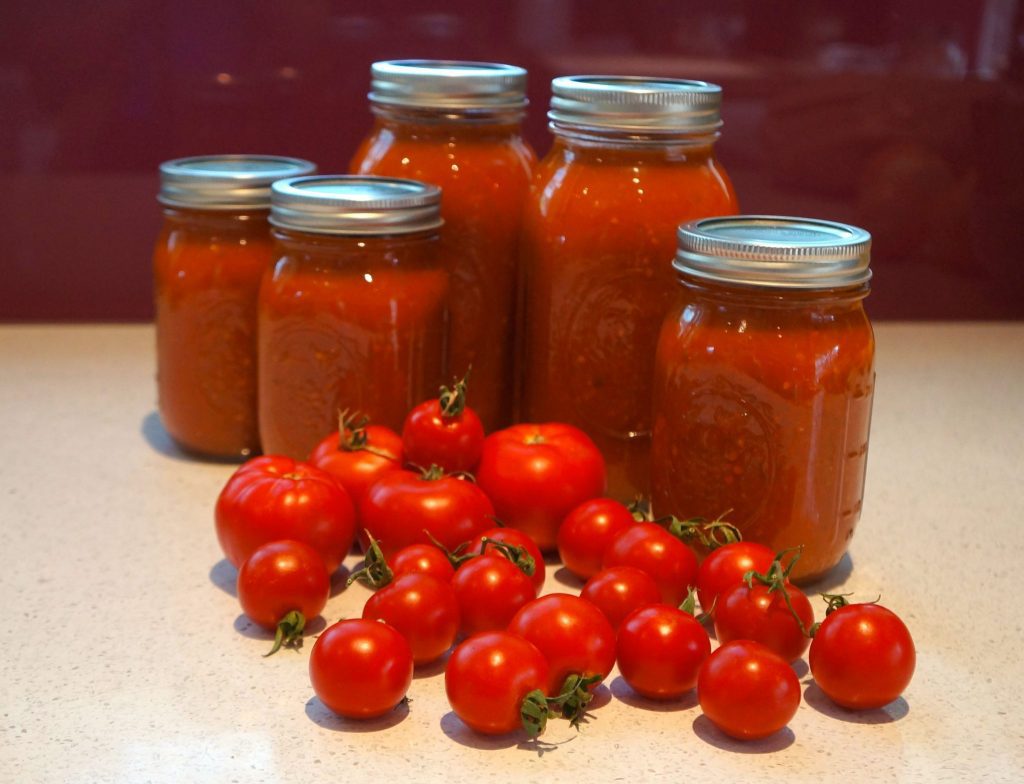 Homemade tomato sauce - Living like an Italian